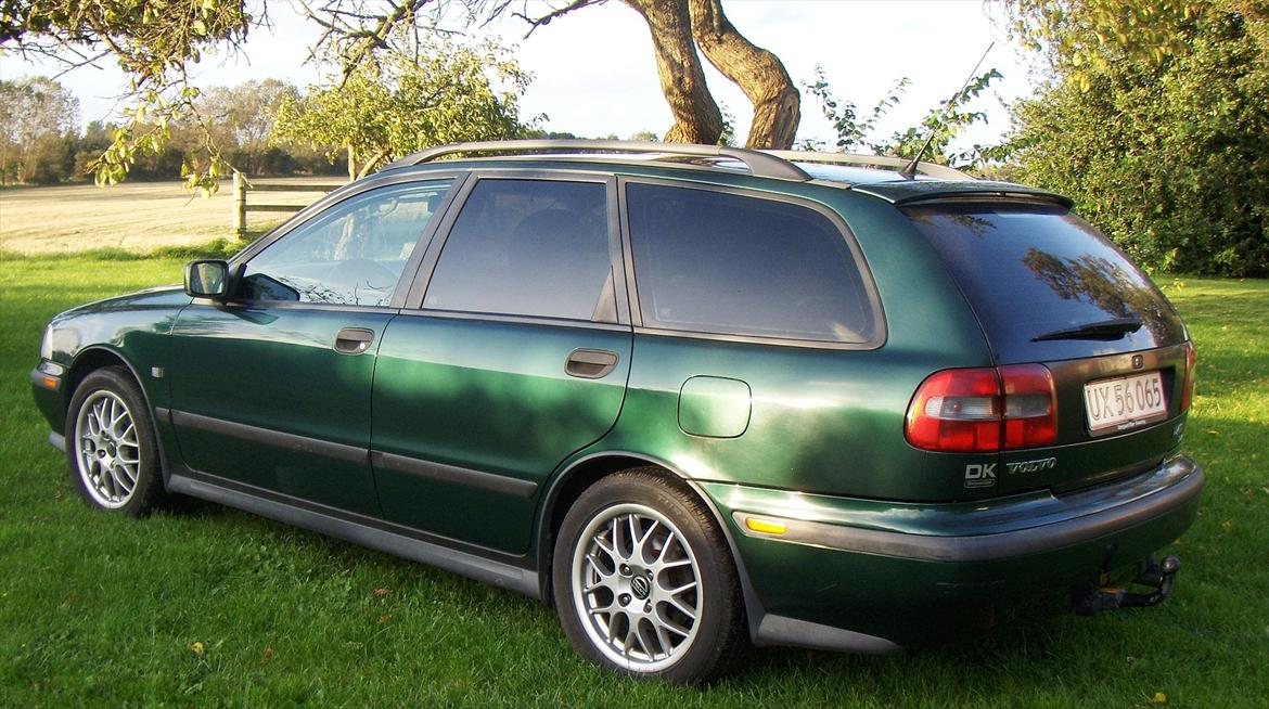 Volvo V40 T4 billede 2