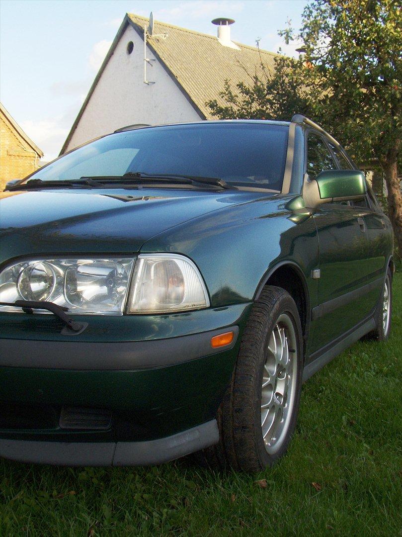 Volvo V40 T4 billede 4