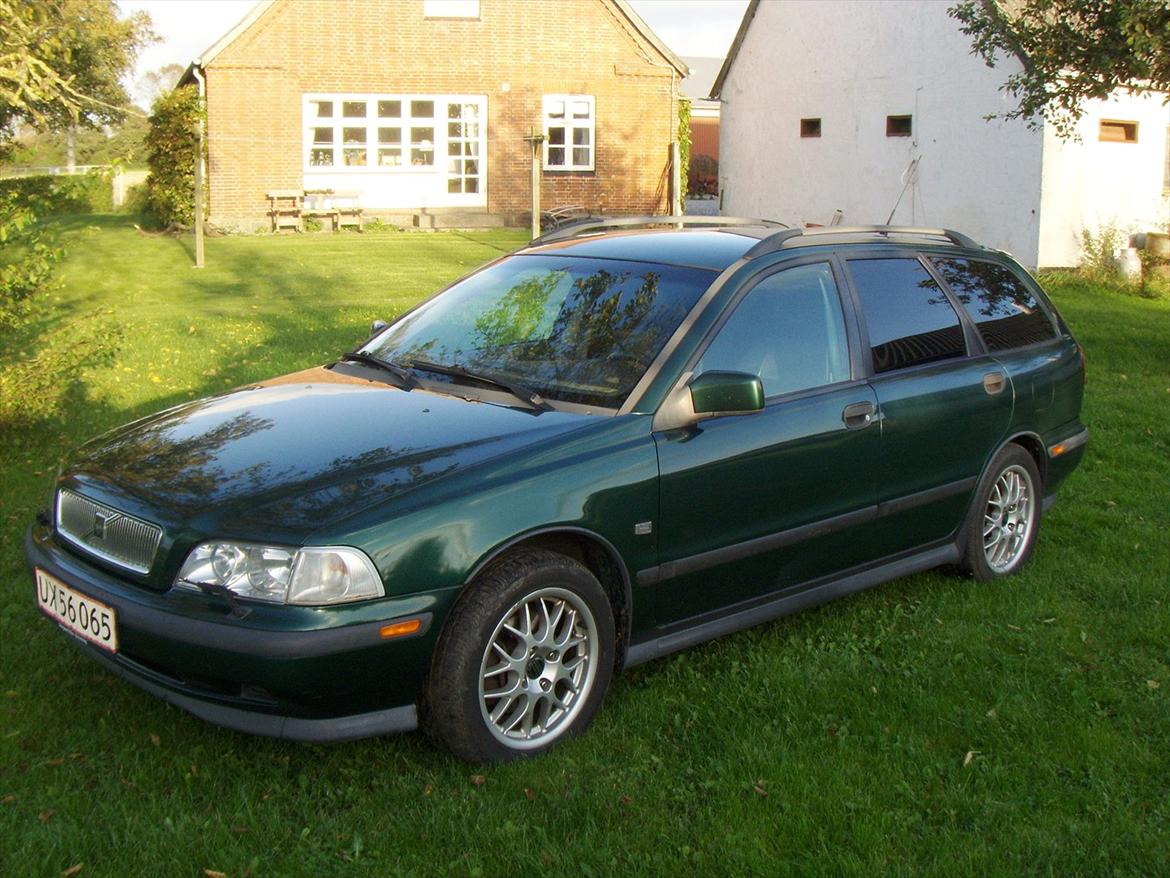 Volvo V40 T4 billede 3