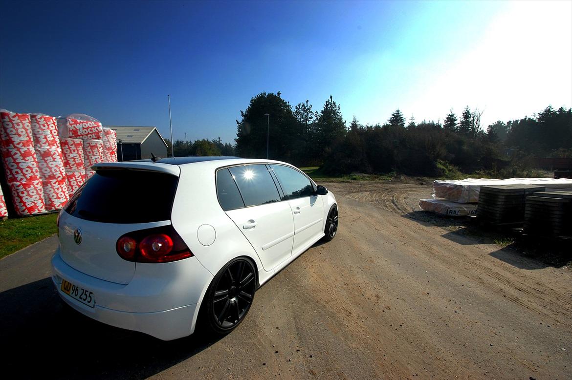 VW Golf 5 GTI DSG Solgt! billede 3