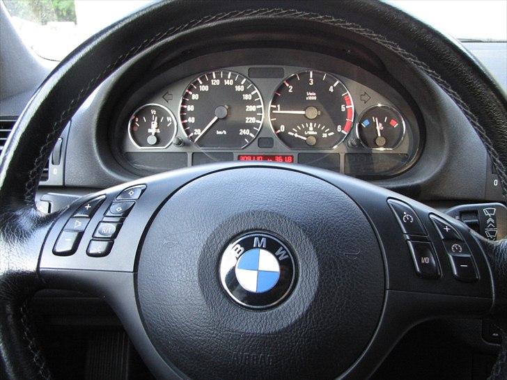 BMW 320 D E46 (tidligere bil) billede 10
