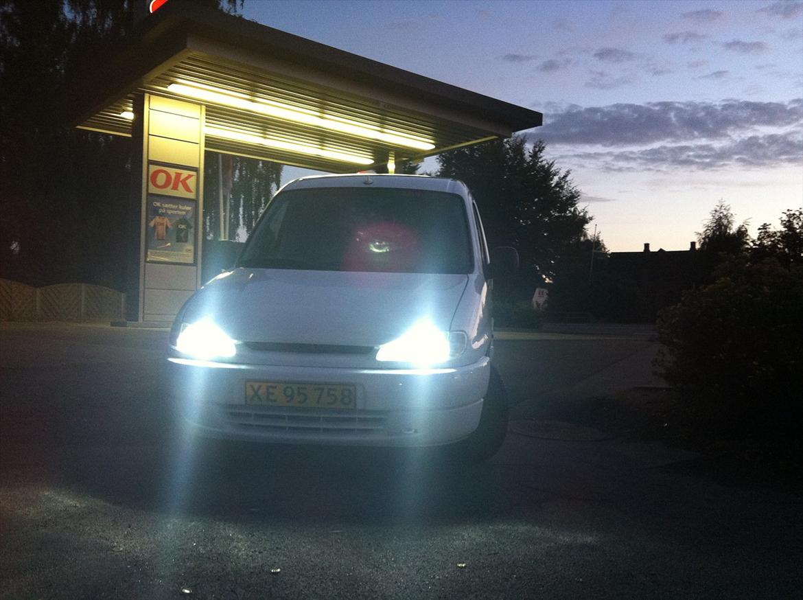 Peugeot partner Lambo Doors billede 8