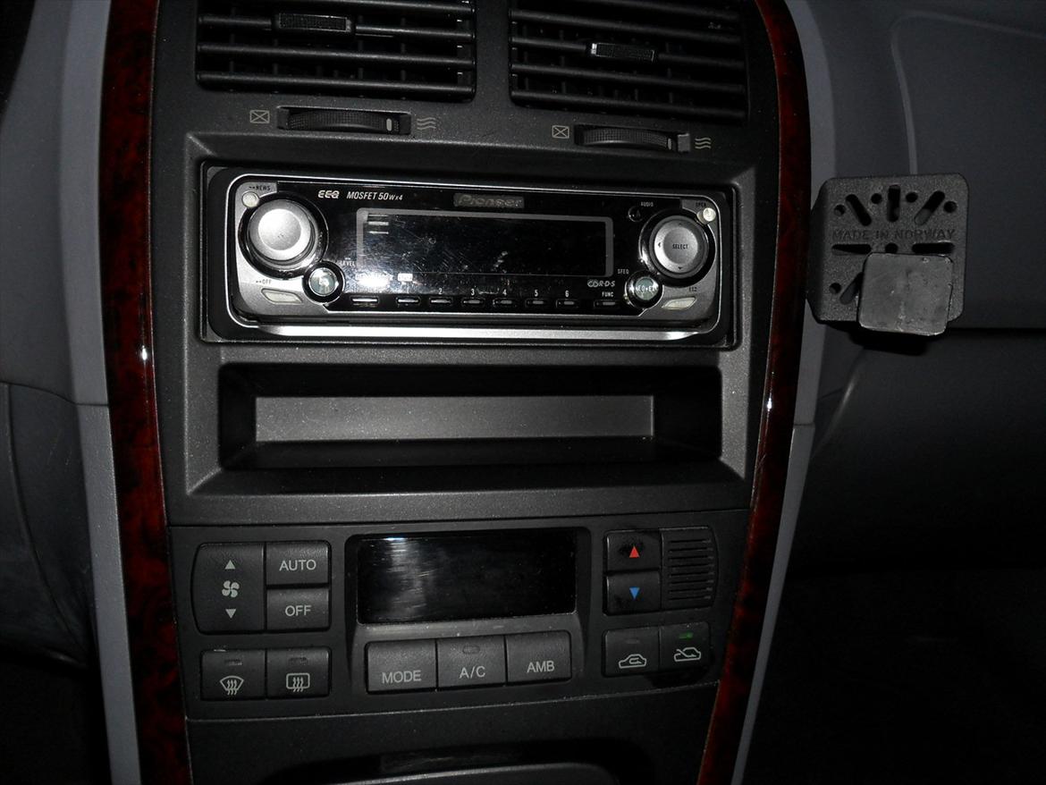 Kia Magentis 2,5 V6 SE billede 8