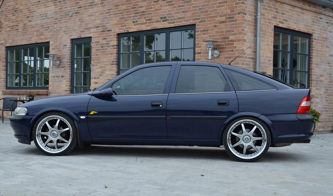 Opel Vectra B Hatchback billede 19