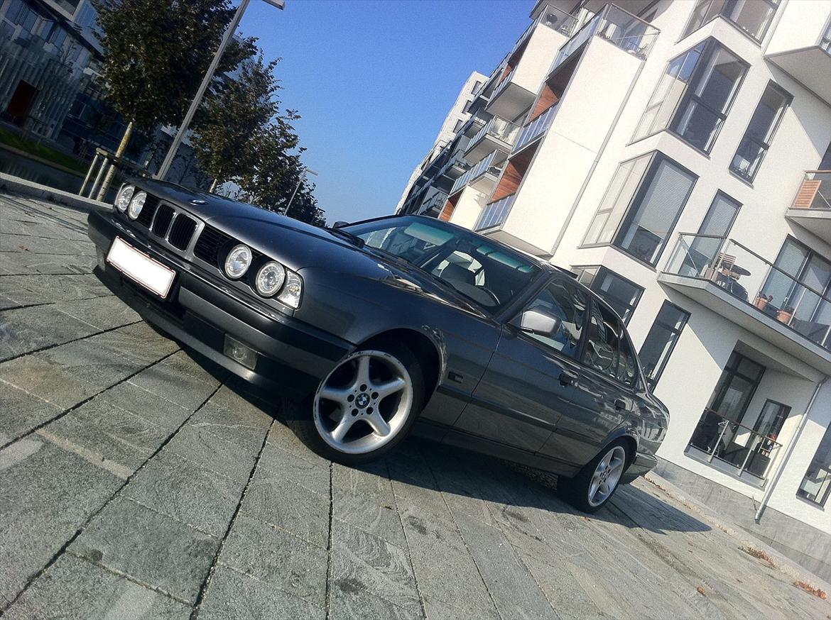 BMW E34 525i billede 5