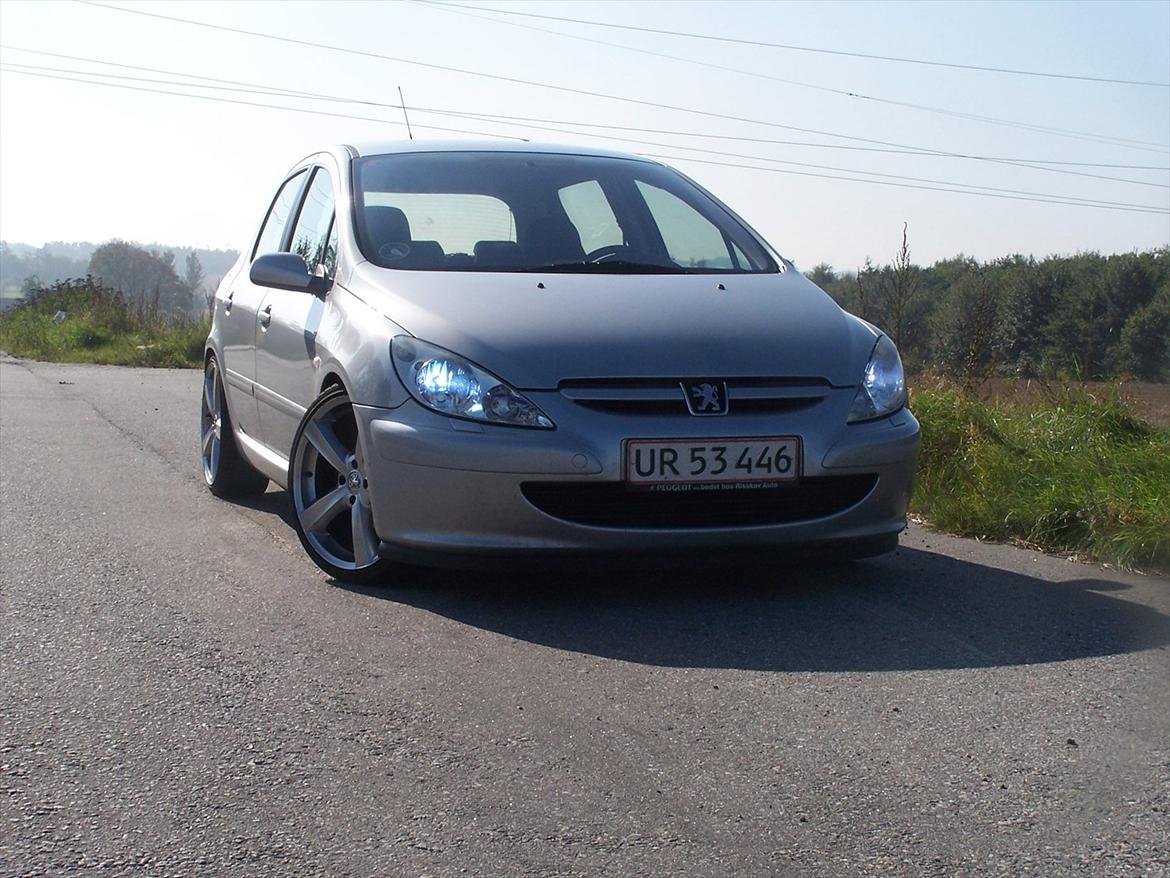 Peugeot 307 2,0 XS (Solgt) billede 14