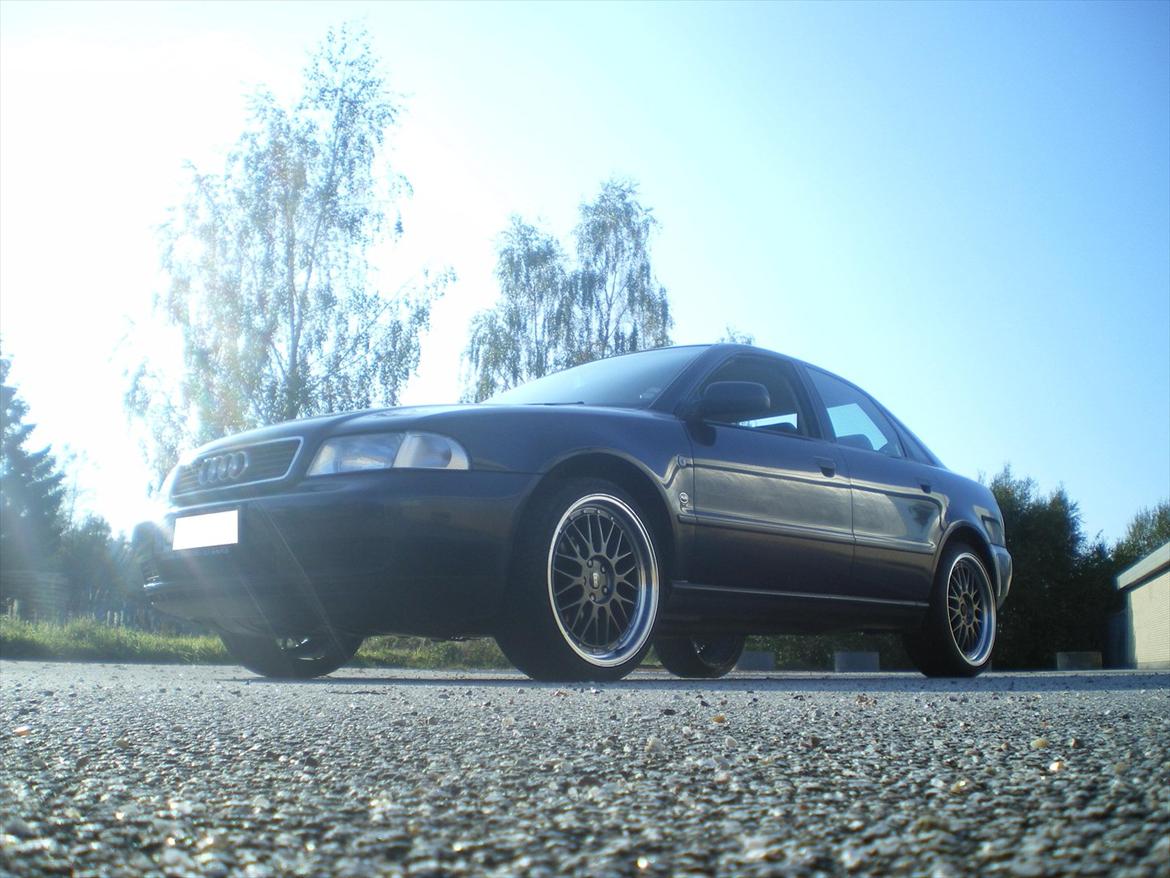 Audi A4 1,8 20V Til salg  billede 1