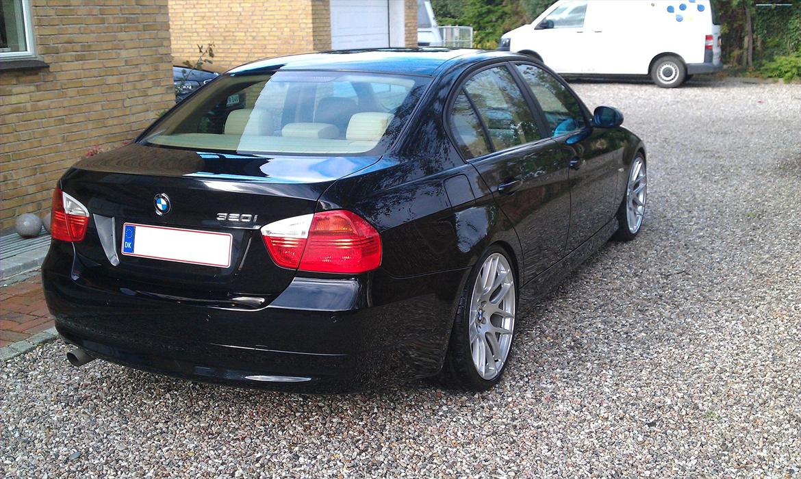 BMW 320i E90 *Solgt billede 4