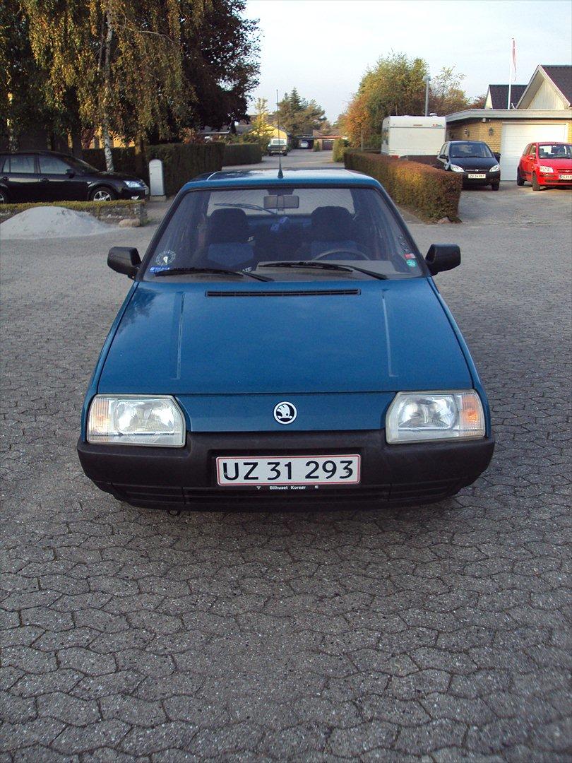 Skoda Favorit 135L [SKROTTET] - Front billede 7