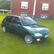 Peugeot 106 1,4i roland garros