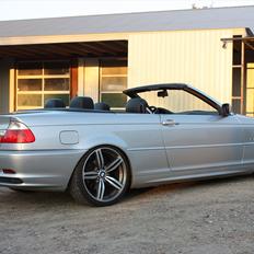 BMW 320I Cabrio 