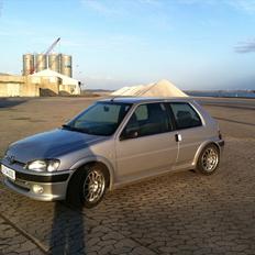 Peugeot 106 1,8 GTI