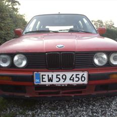 BMW E30 324td