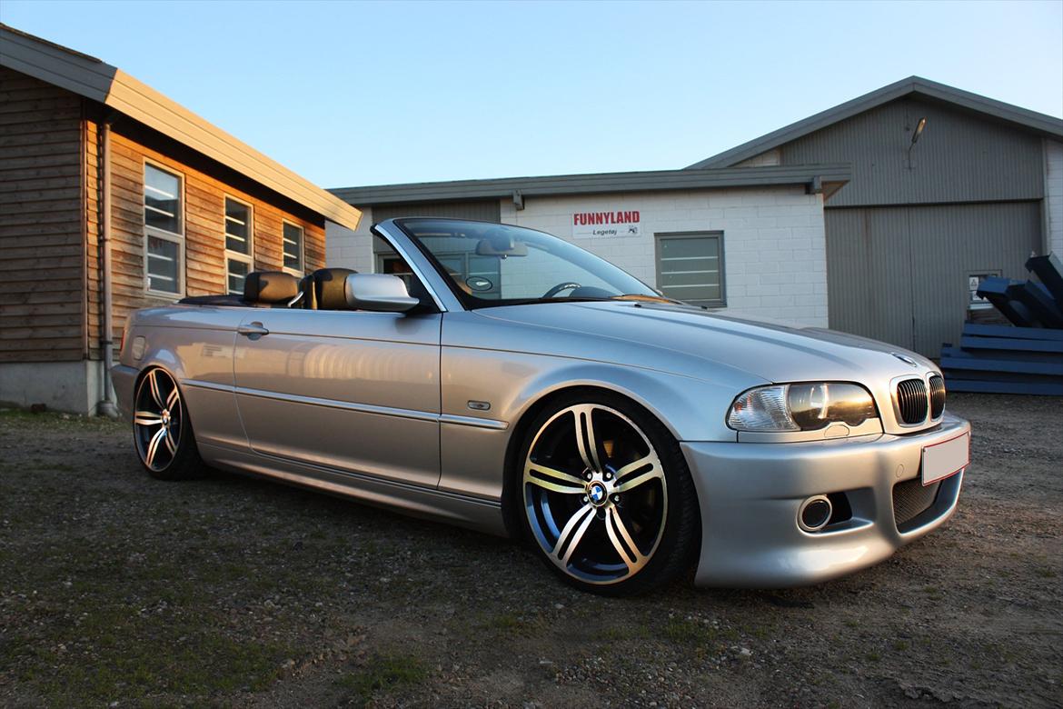 BMW 320I Cabrio  billede 1