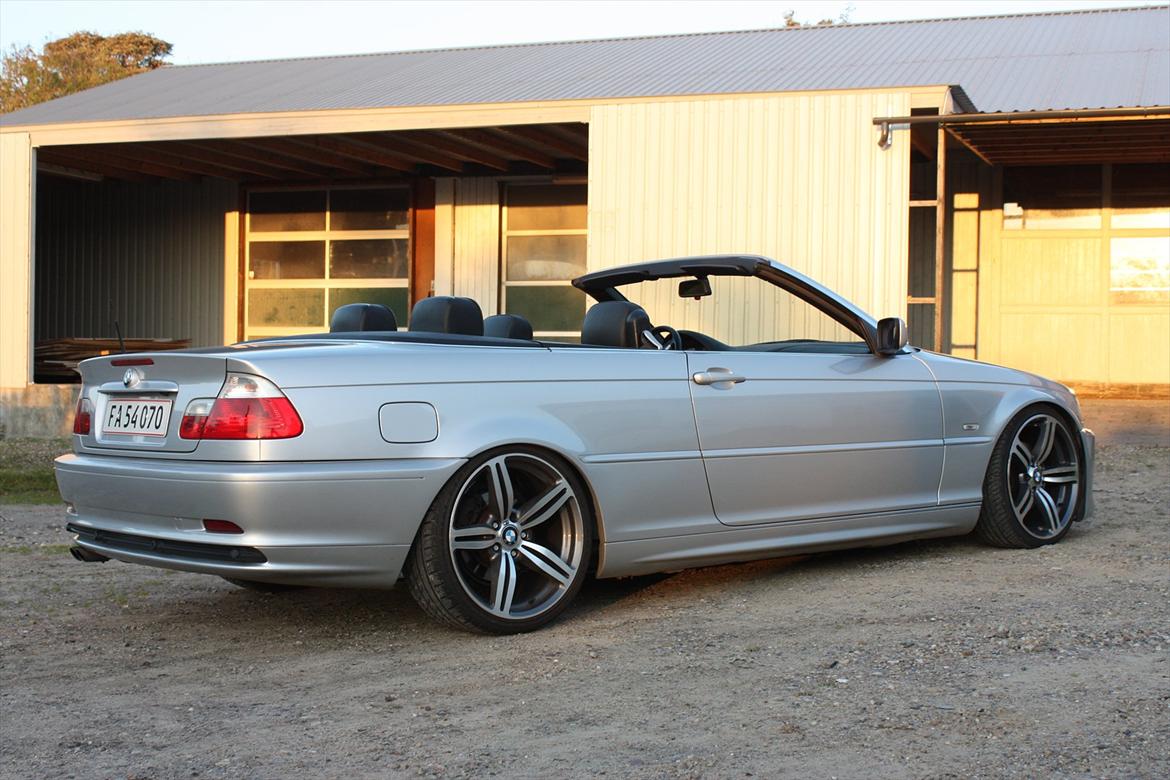 BMW 320I Cabrio  billede 3