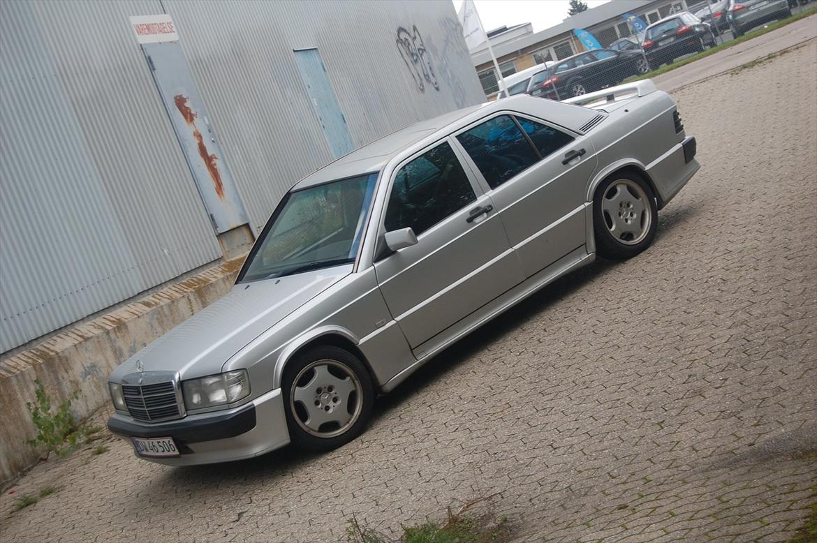 Mercedes Benz 2,0 190E 16v billede 1