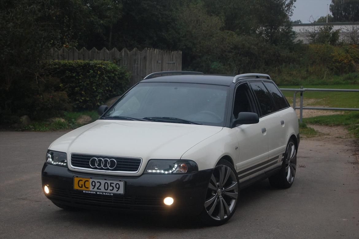 Audi A4 1,8 Avant billede 1