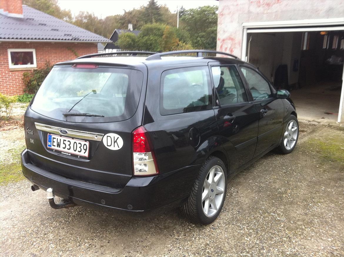 Ford Focus St.car Ghia billede 6