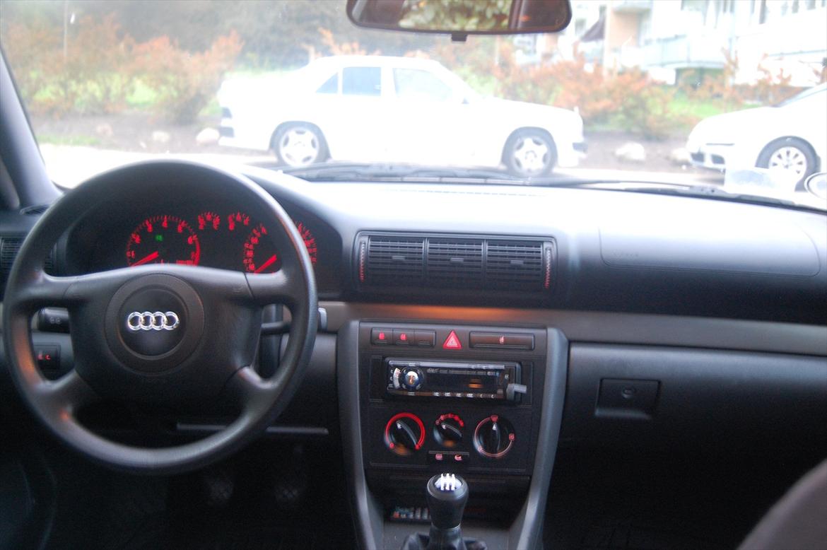 Audi A4 1,8 Avant billede 15