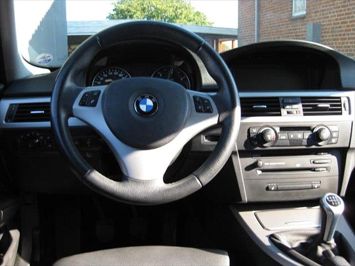 BMW 320d billede 12