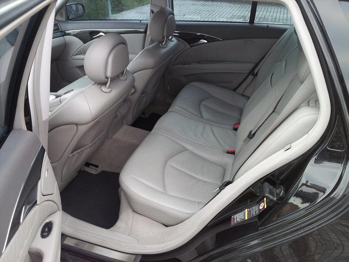 Mercedes Benz E270 T CDI billede 3