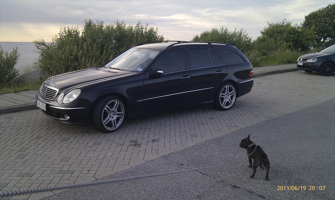 Mercedes Benz E270 T CDI billede 8