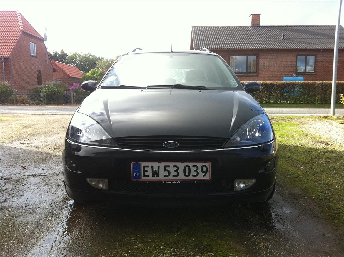 Ford Focus St.car Ghia billede 2
