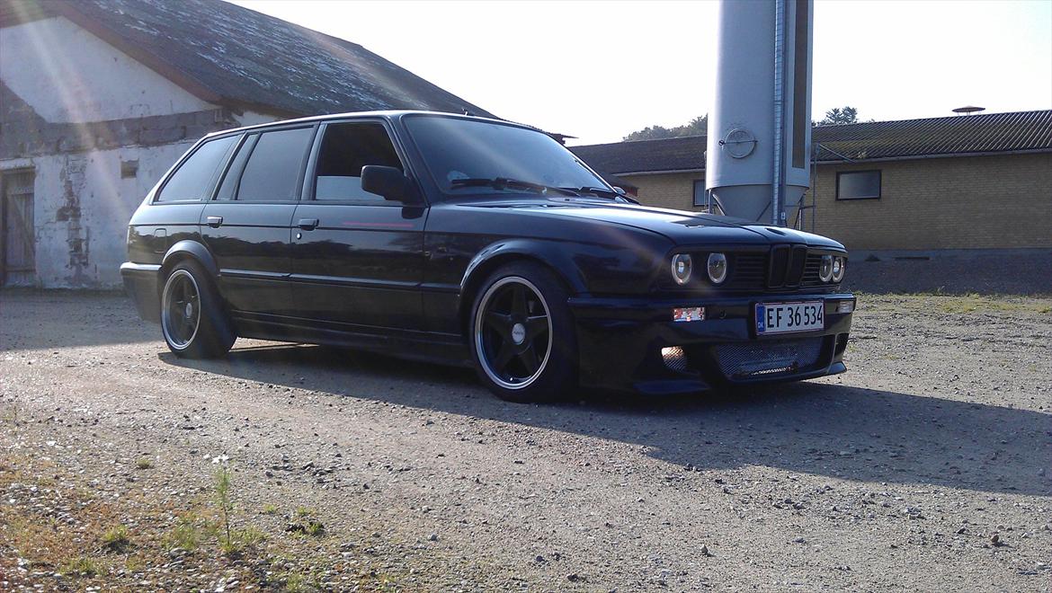 BMW Touring 324 Td billede 3