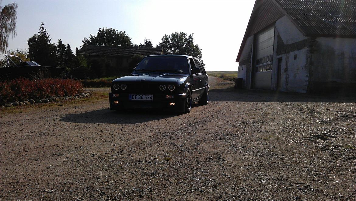 BMW Touring 324 Td billede 4