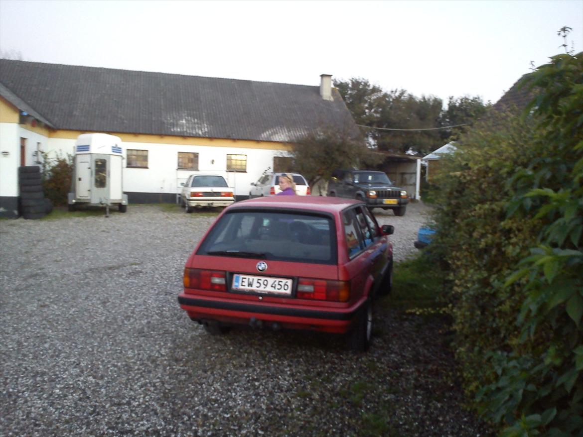 BMW E30 324td billede 3