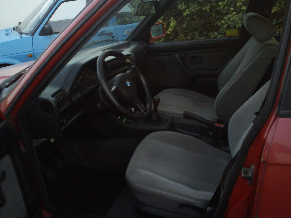 BMW E30 324td billede 7
