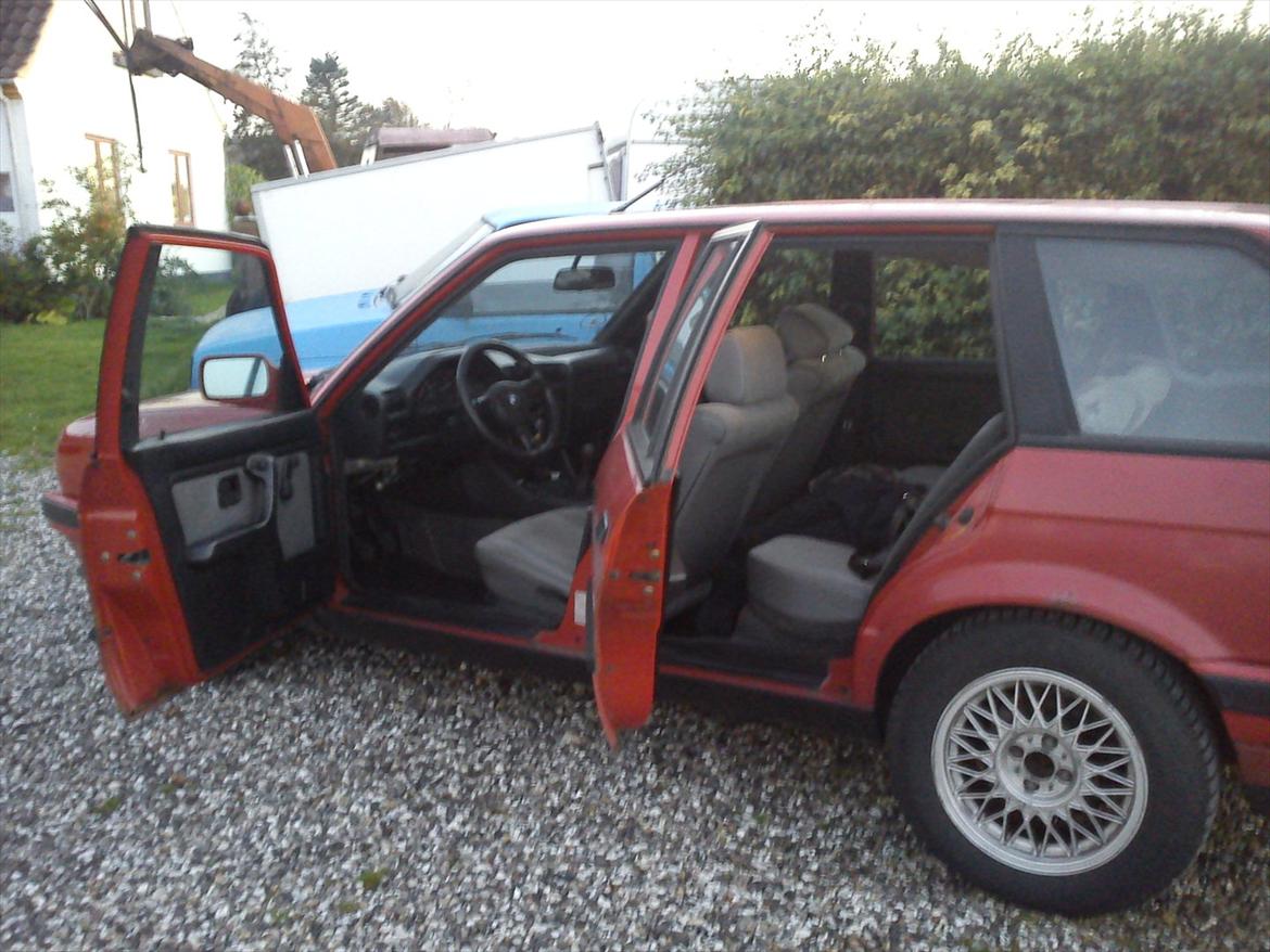 BMW E30 324td billede 9