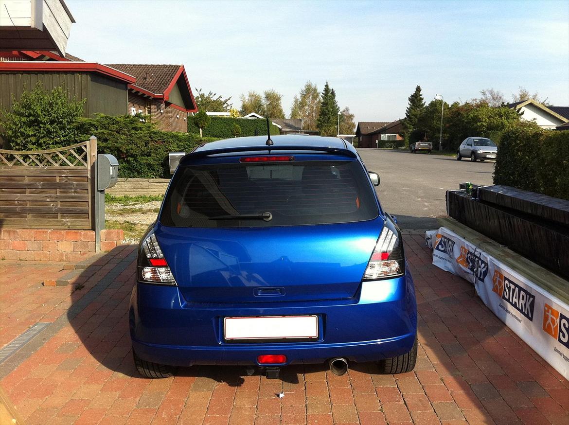 Suzuki Swift - SOLGT billede 2