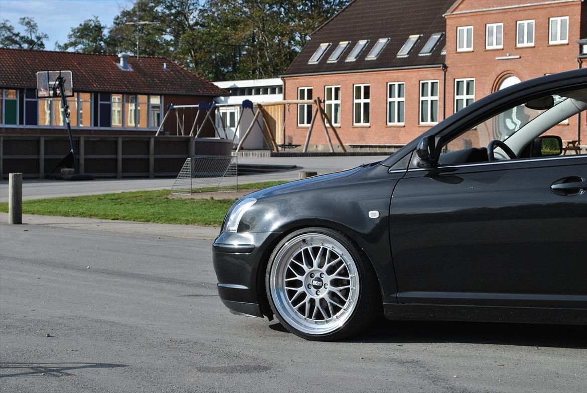 Toyota Avensis SOLGT billede 13