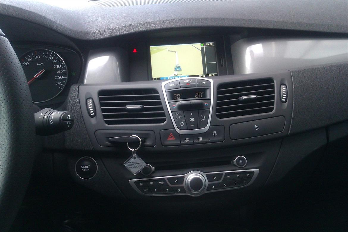 Renault Laguna III Sport Tourer 2,0 dCi GT billede 10