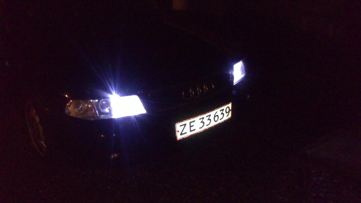 Audi A4 1,8T B5 facelift - Lidt Xenon
 billede 11