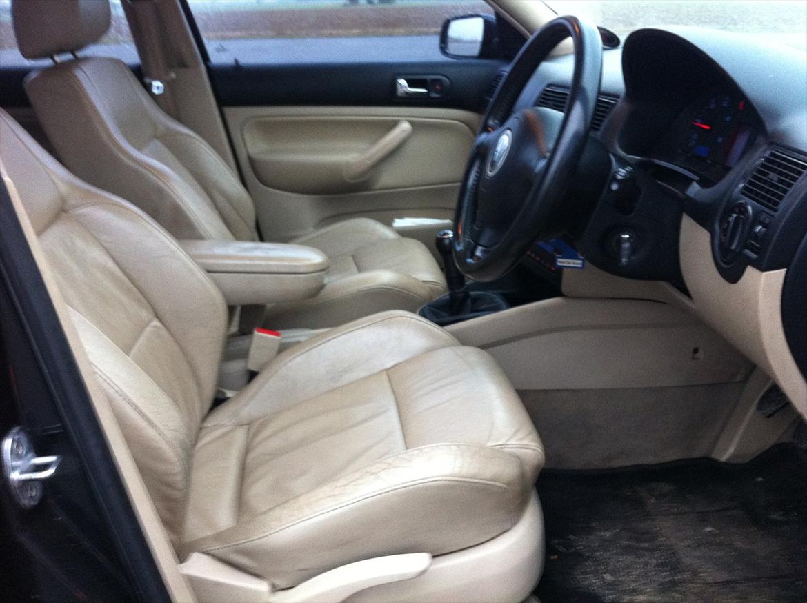 VW Golf 4 GT TDI - I England:-) billede 14