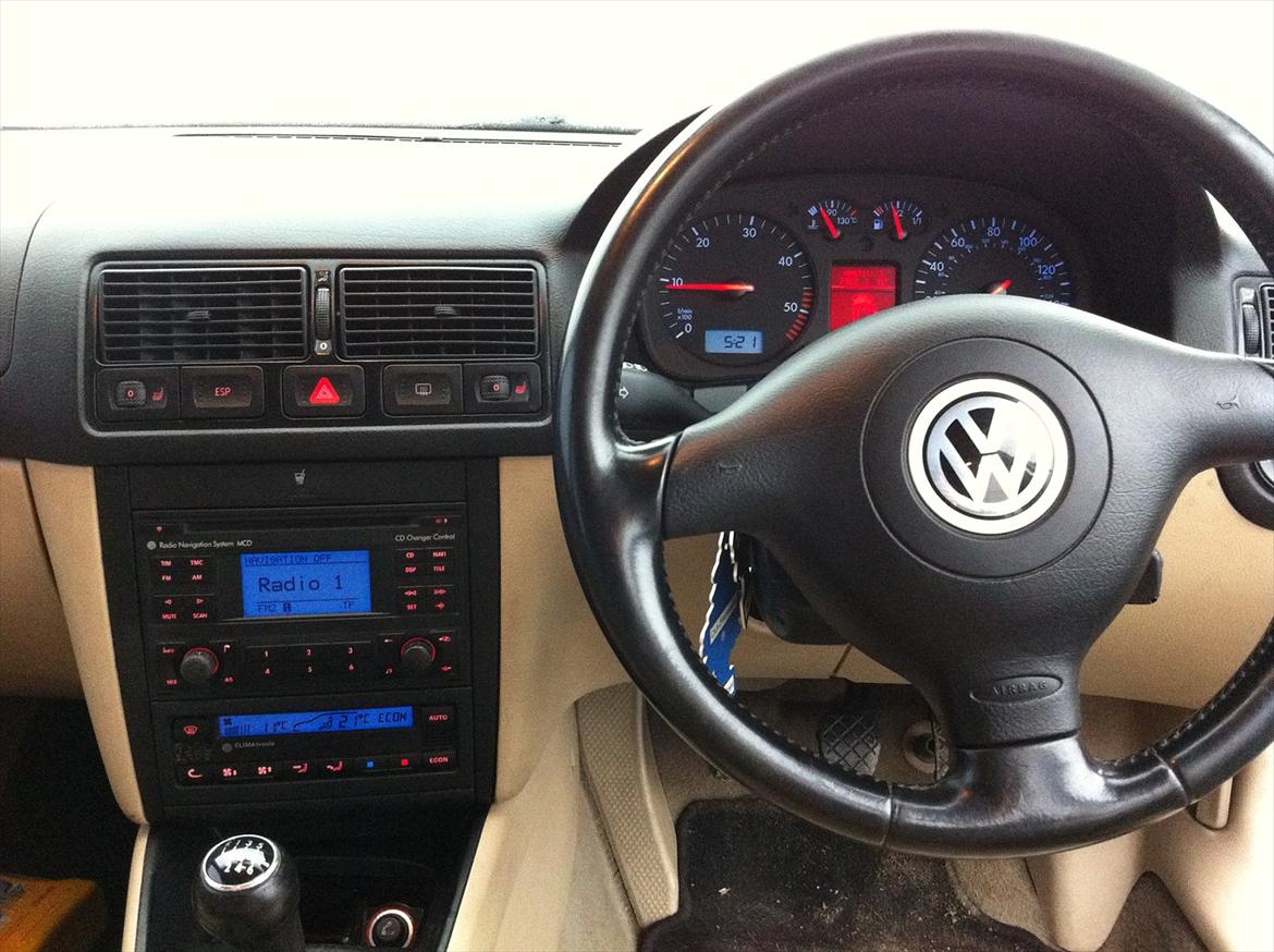 VW Golf 4 GT TDI - I England:-) billede 16