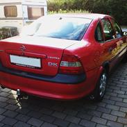 Opel Vectra B 1,6 16V [Nanna]