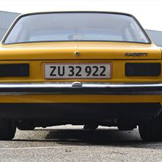 Opel Kadett c sedan 