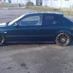 Honda Civic 1.5i LS Vtec