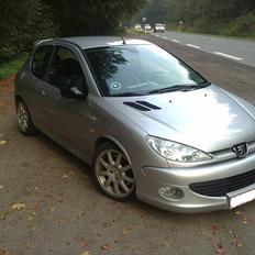 Peugeot 206 2.0 GT {solgt}