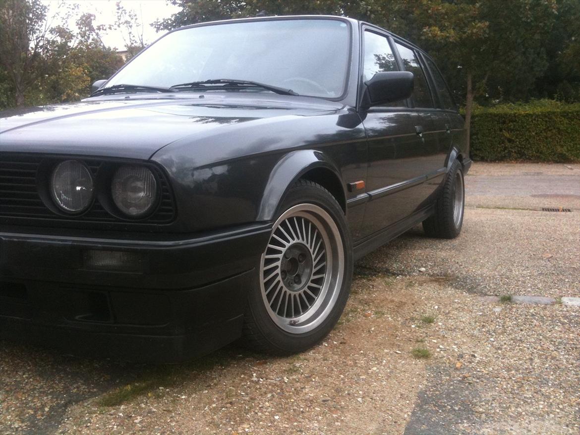 BMW E30 320i Touring billede 4