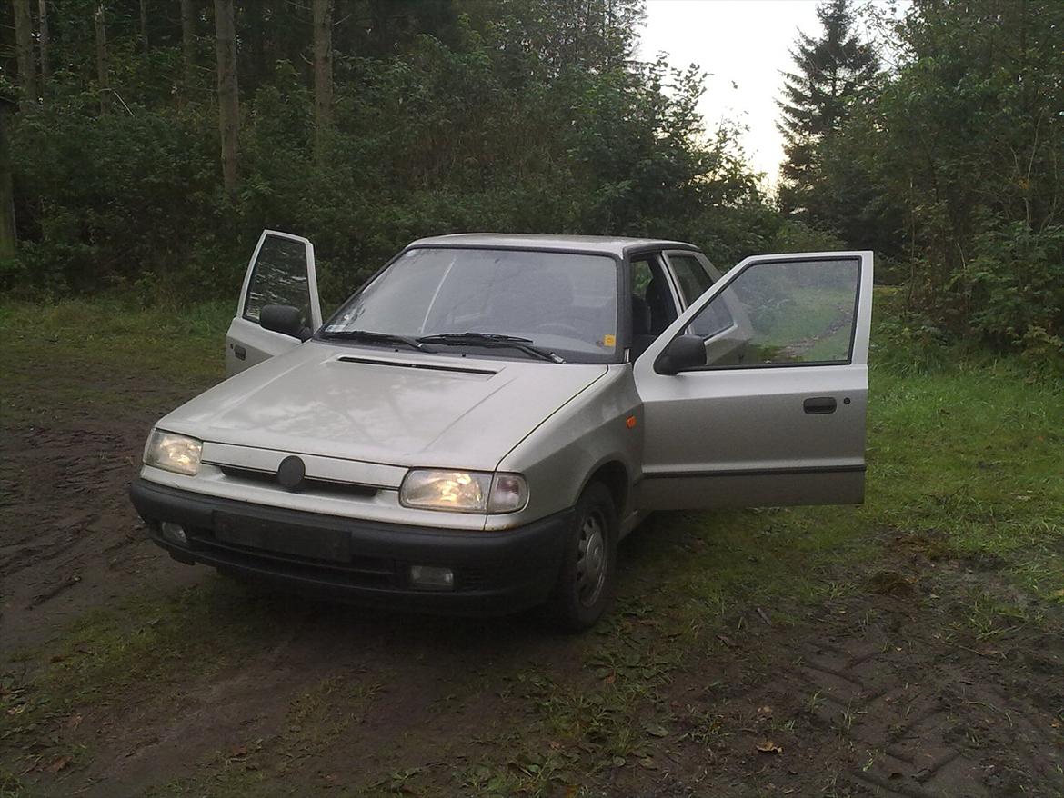 Skoda Felicia 1,3 GLXi (SOLGT) billede 1