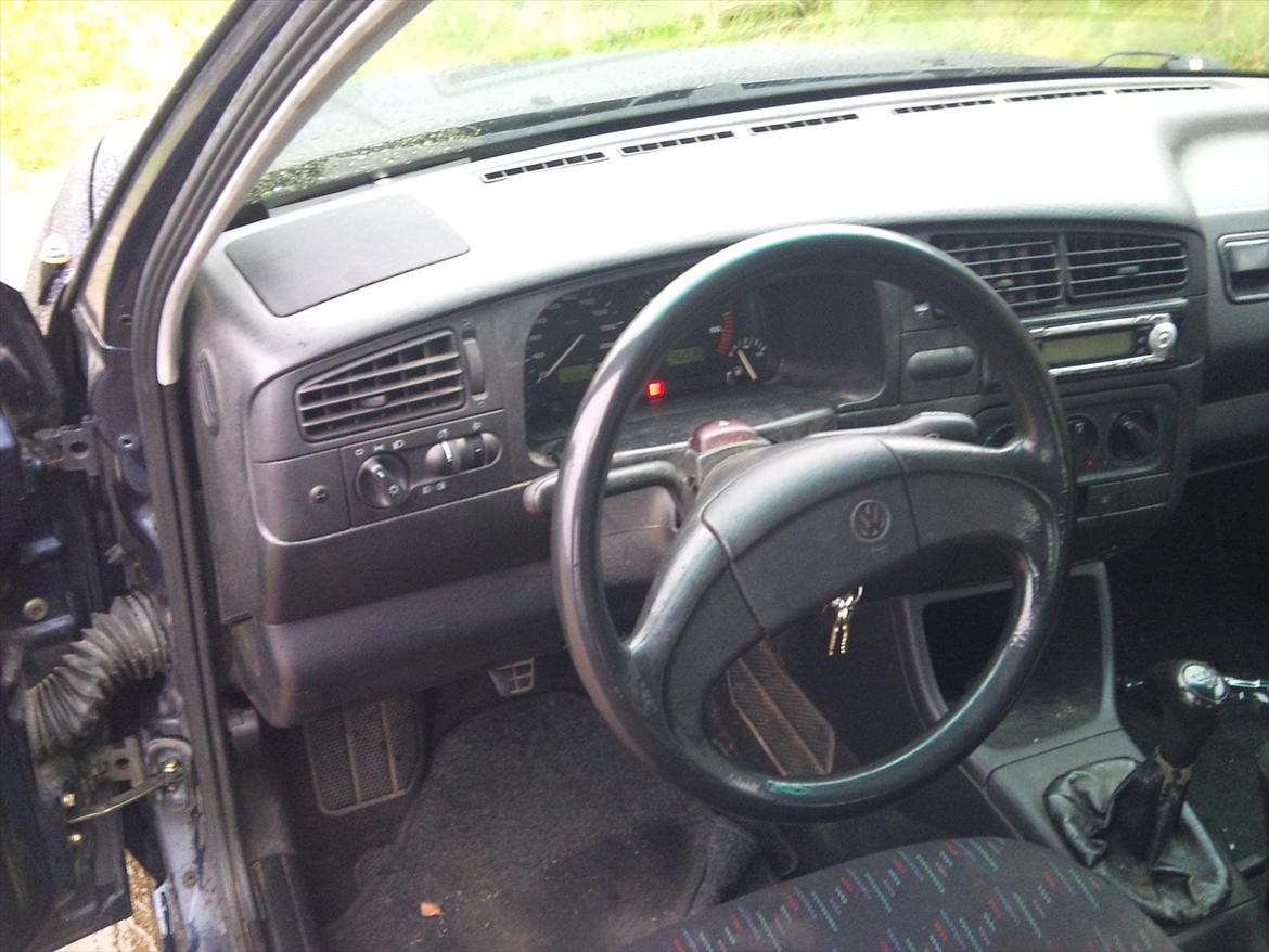 VW Golf III 1,9 TDI ( Død ) billede 17