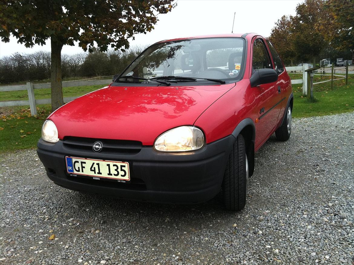 Opel Corsa 1,2i NZ Swing billede 1