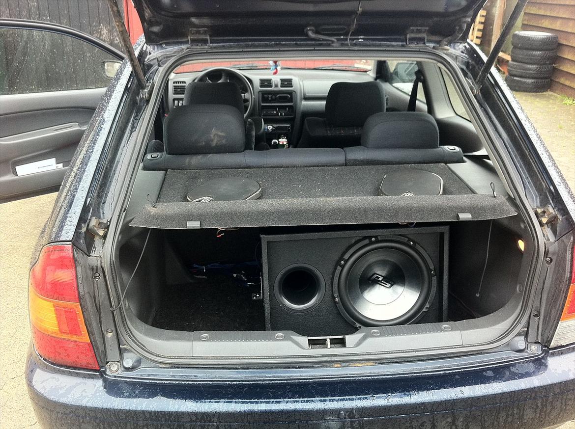 Mazda 323 Lx [Tid bil] billede 4