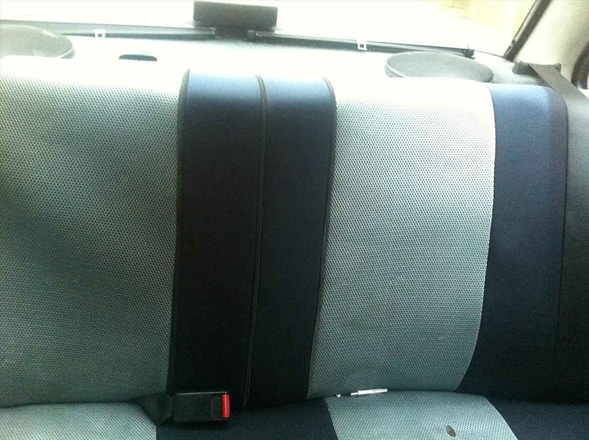 BMW E30 320i SOLGT billede 12