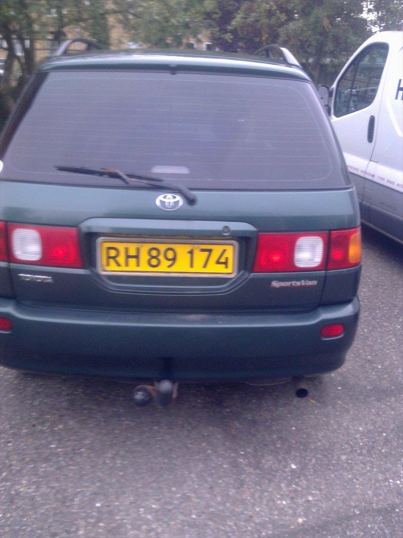 Toyota sportsvan 2,2td billede 7