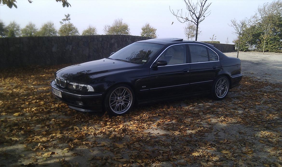 BMW E39 528i --- SOLGT billede 19